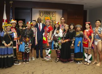 Luma Native Taiwanese Leadership Council starts its one-month long cultural exchange at United National Indian Tribal Youth (Unity) Conference in Orlando Luma Native Taiwanese Leadership Council