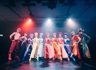Taiwanese diabolo performance “Light of Life” recommended as one of the best shows by The Daily Telegraph Diabolo Dance Theatre