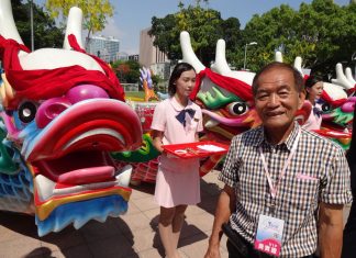 Cultural Features:Wooden Boat Maker | Hung Chuan-jui Wooden Boat Maker Hung Chuan-jui
