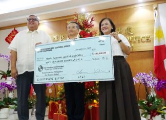 Taiwan donates US$500,000 to Philippines for storm relief Taiwan donates US$500,000 to Philippines for storm relief