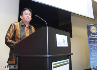 Doing Business with Indonesia Keynote Speaker Henk Saroinsong - Consulate General of the Republic of Indonesia