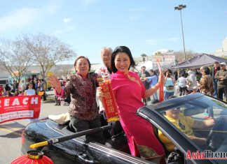 Y.E.S.S. center celebrates its One-year anniversary at the Annual Dragon Parade YESS Center FL