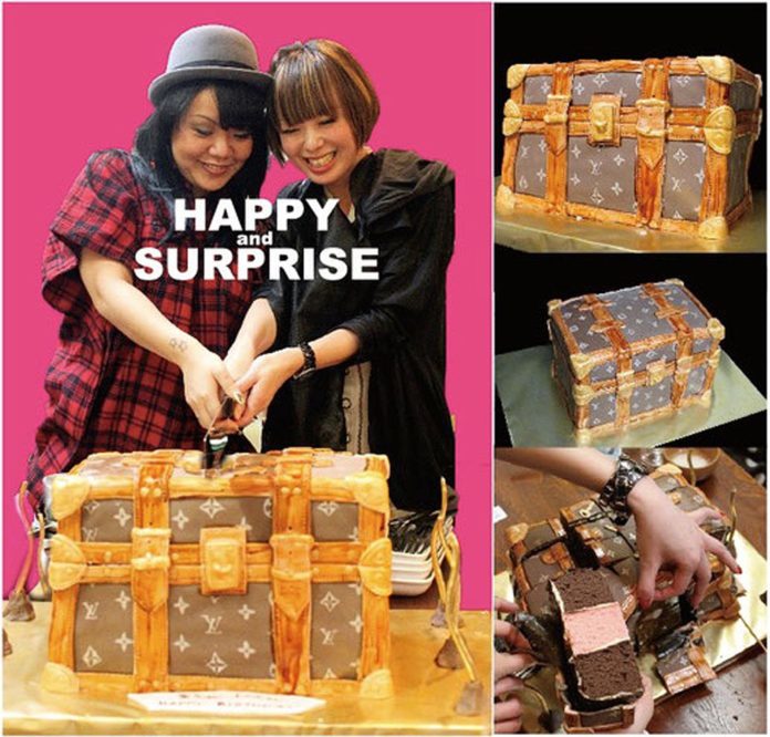 happy-and-surorise-mcakes M CAKES Japan